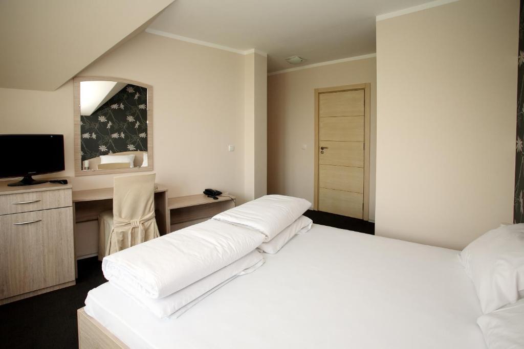 Family Hotel Diana София Номер фото