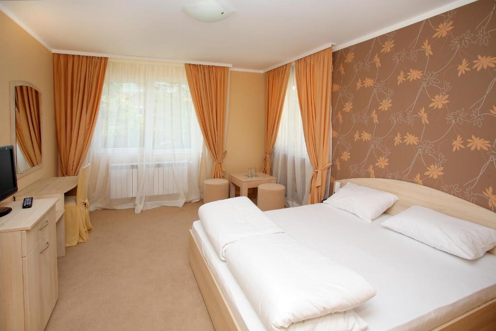 Family Hotel Diana София Номер фото